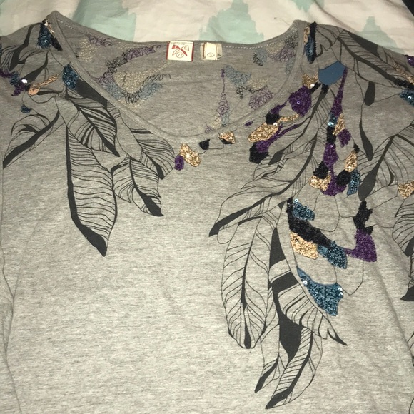 French connection sequined v-neck shirt - Picture 3 of 4